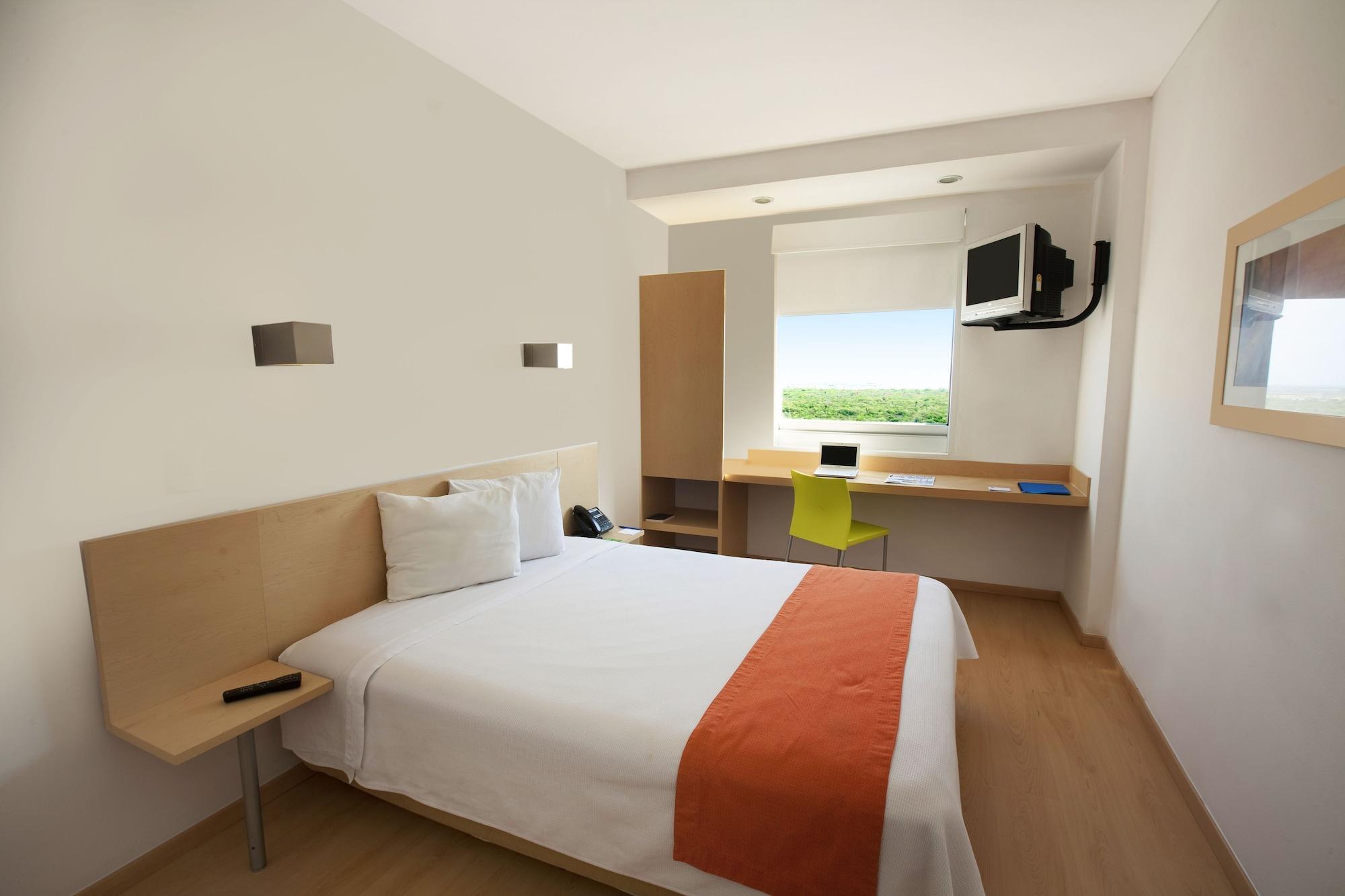 Hotel One Monterrey Aeropuerto à Apodaca Chambre photo