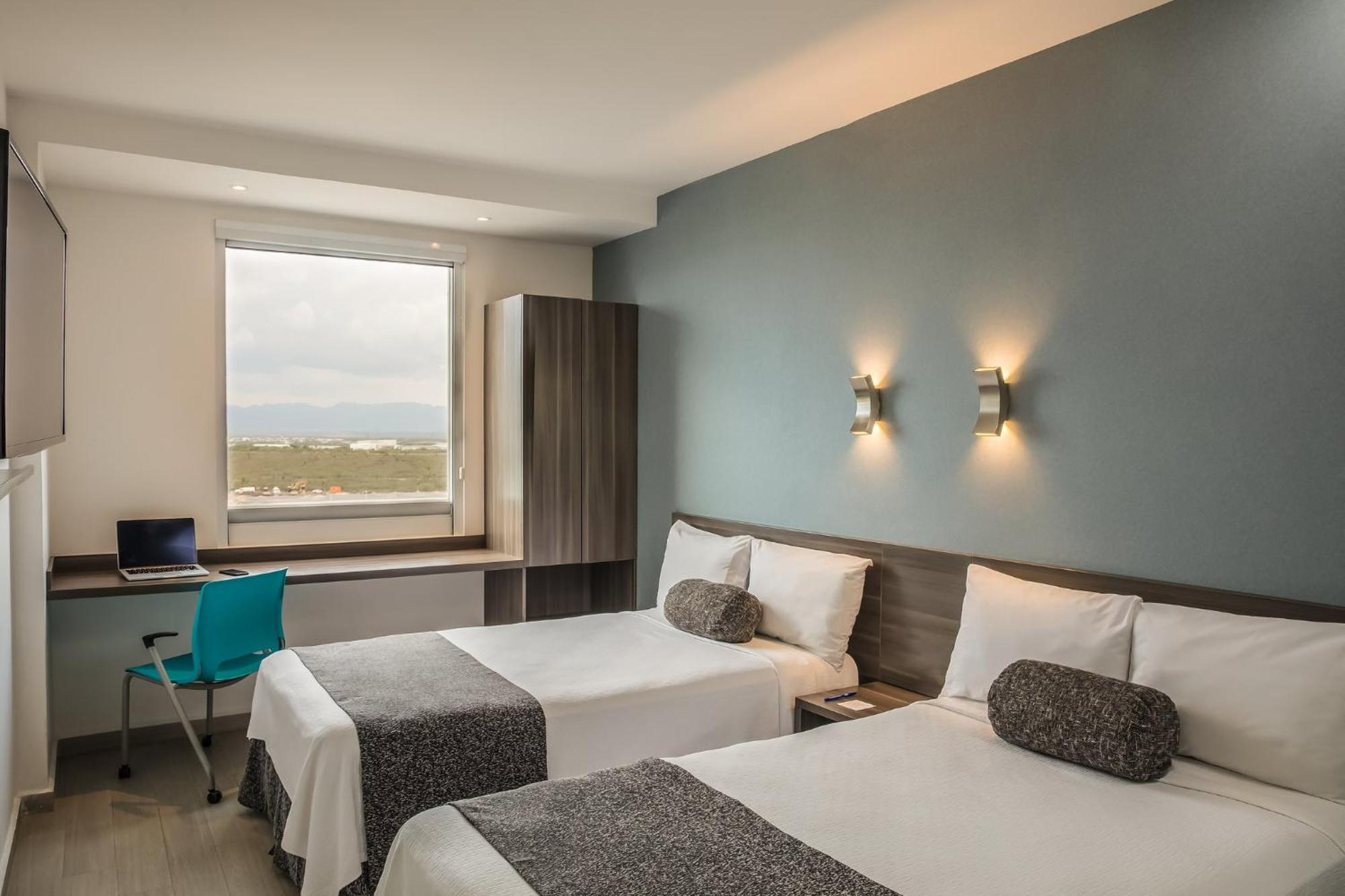 Hotel One Monterrey Aeropuerto à Apodaca Extérieur photo