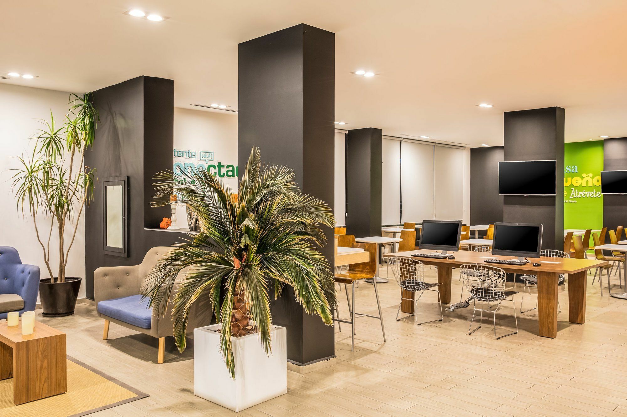 Hotel One Monterrey Aeropuerto à Apodaca Extérieur photo