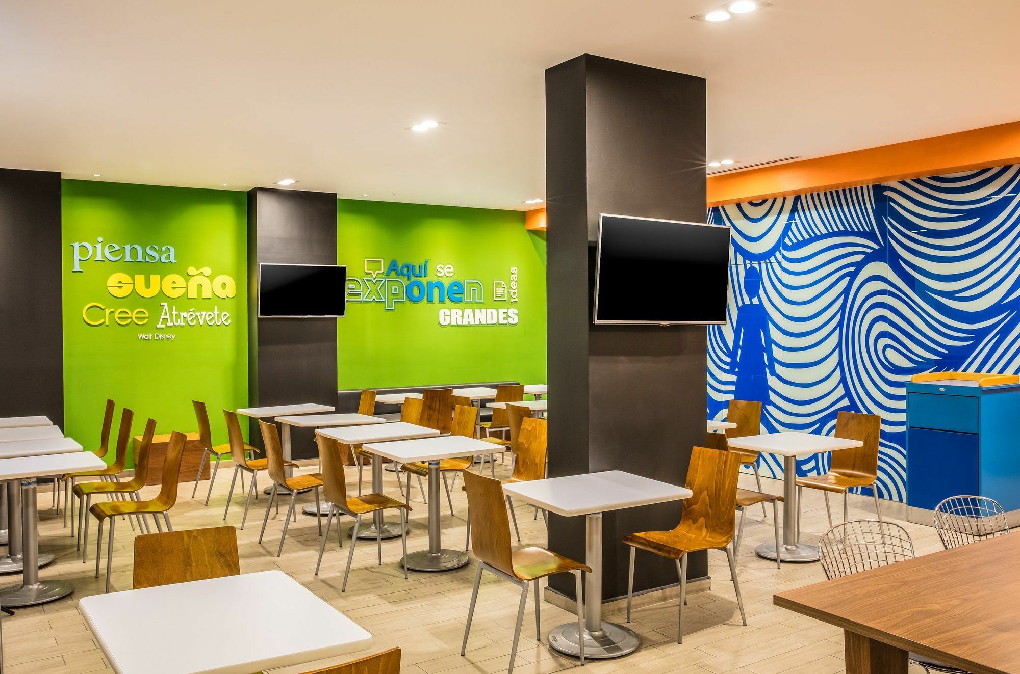 Hotel One Monterrey Aeropuerto à Apodaca Extérieur photo